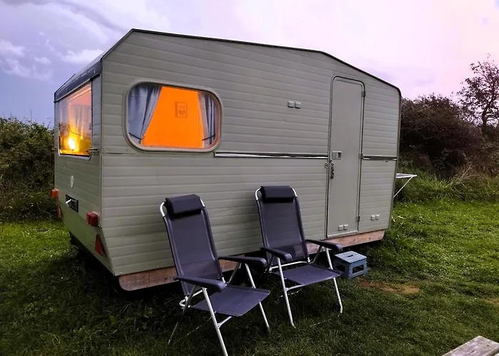 Camping Les Ronds Duval Face Aux Iles Anglo-Normandes