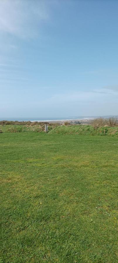Camping Les Ronds Duval Face Aux Iles Anglo-normandes Les Moitiers-d'Allonne